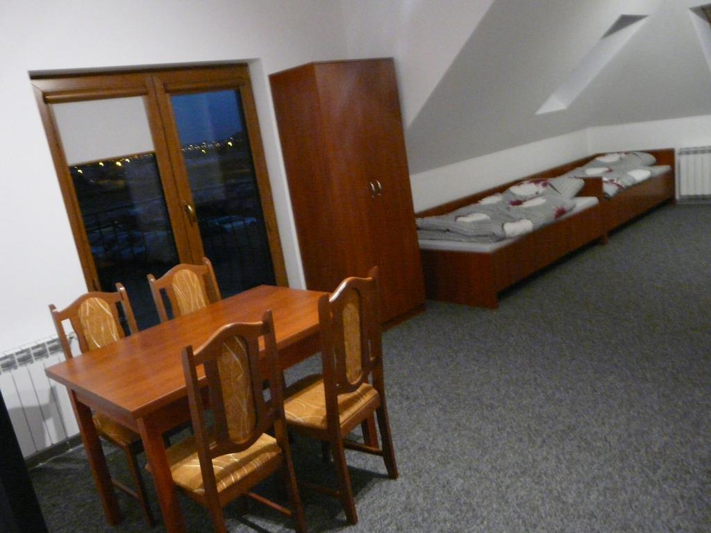 Noclegi Darex Pyrzowice Dış mekan fotoğraf